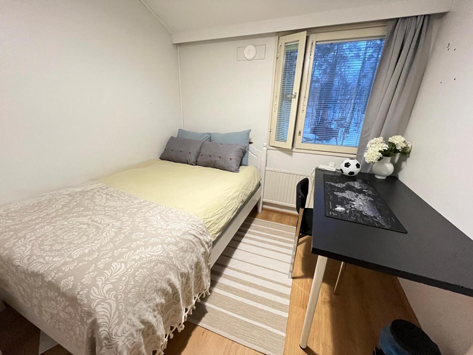 Private Rooms Near Metro, Free Parking,Direct Bus From Airport Гельсінкі Екстер'єр фото