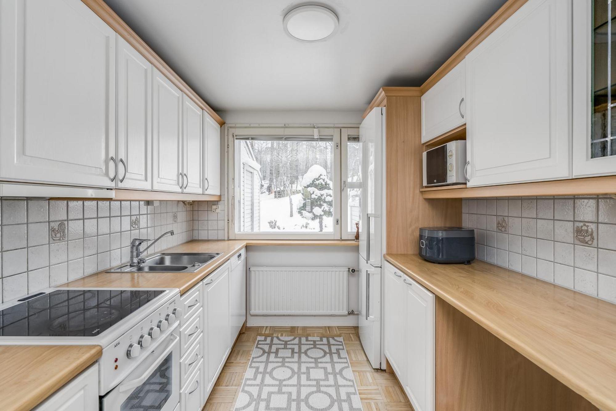 Private Rooms Near Metro, Free Parking,Direct Bus From Airport Гельсінкі Екстер'єр фото