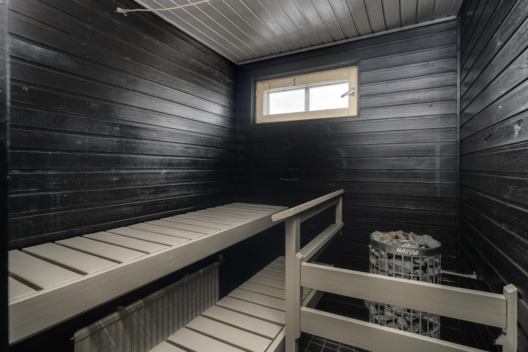 Private Rooms Near Metro, Free Parking,Direct Bus From Airport Гельсінкі Екстер'єр фото
